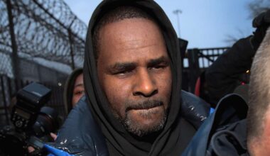 R. Kelly Seeking Presidential Pardon From Donald Trump