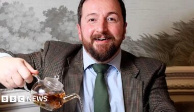 Fraudster jailed for selling fake 'Scottish-grown tea'