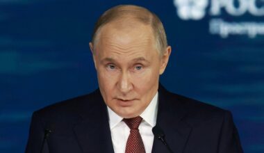 Putin says “Ukraine is ours” and threatens nuclear war, showing how he feels about Donald Trump