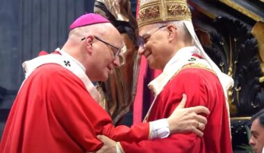 Archbishop Weisenburger receives his pallium from Pope Leo XIV- Detroit Catholic