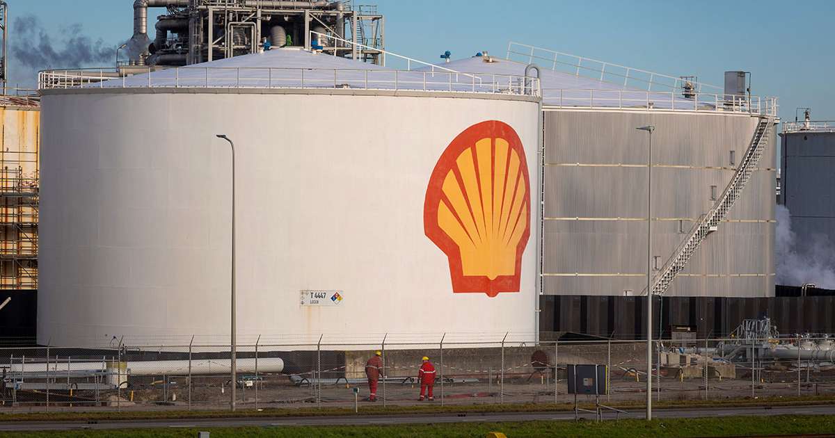 Ex-Shell US Oil Trading Boss Claims He’s Owed $29 Million Bonus