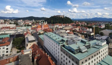 Slovenia sells Europe's first sustainability bond, worth EUR 1 billion