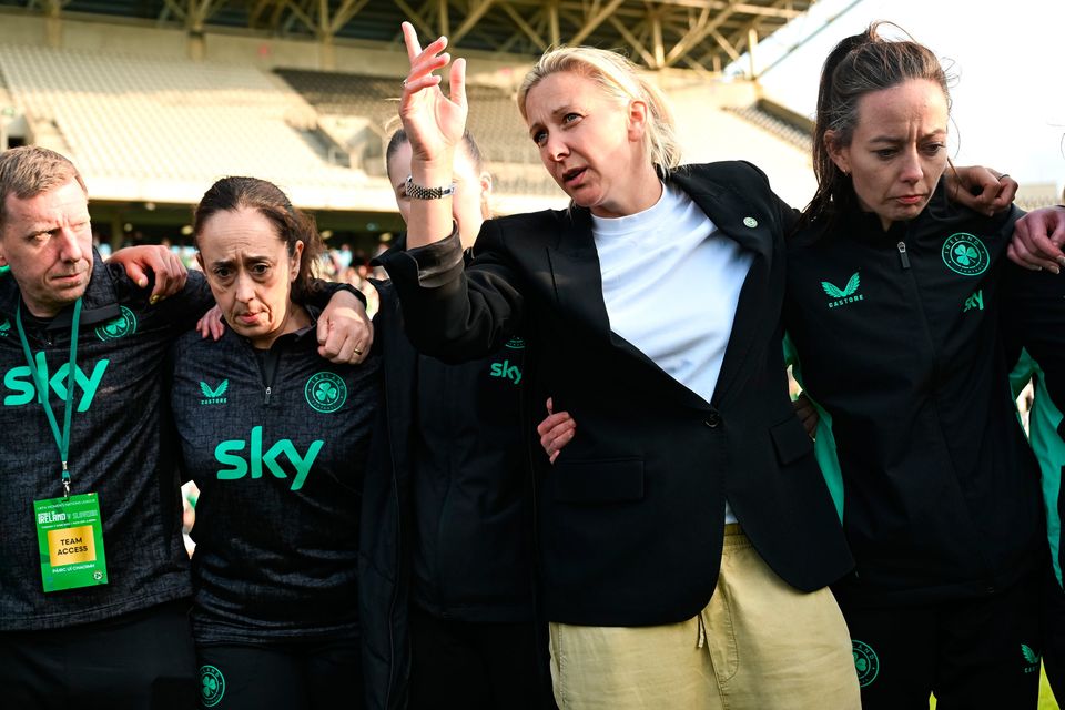 Ireland head coach Carla Ward speaks to players and staff after the Women's Nations League B win over Slovenia at Páirc Uí Chaoimh in Cork. Photo: Stephen McCarthy/Sportsfile