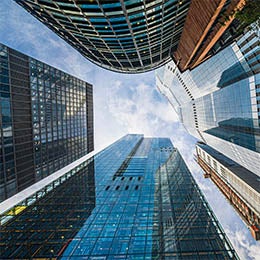 What are the differences between public and private markets?
