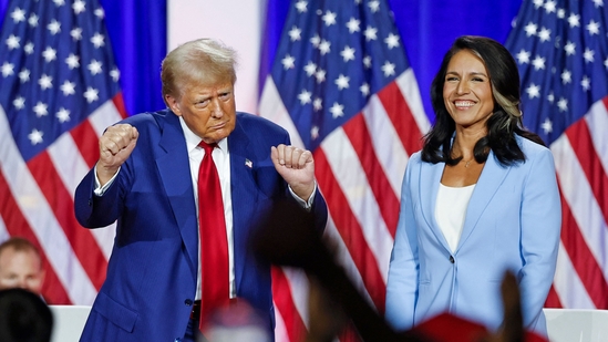 Donald Trump (L) and Tulsi Gabbard (AFP)