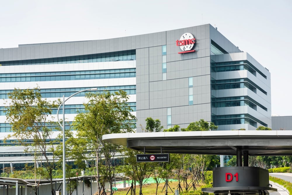 Taiwan Semiconductor's Japan Chip Factory Faces Delays, While US Expansion Takes Priority - Taiwan Semiconductor (NYSE:TSM)
