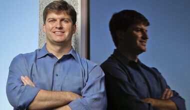 Michael Burry, the investor who was immortalized in the movie The Big Short after predicting the 2008 crash, has once again sounded the alarm and dumped all of his stock - except one. Estee Lauder