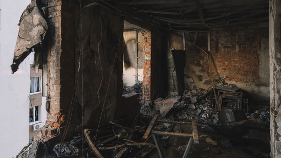 Russia launched an overnight attack against Ukraine leaving at least 6 people dead(Bloomberg)