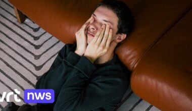 Number of young workers who stay at home with depression or burnout increased significantly