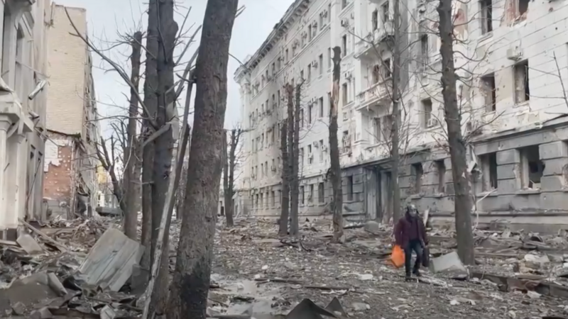 Screenshot from video “Ukraine: Massive destruction in Kharkiv after Russian bombardment” on the Al Jazeera English YouTube channel.