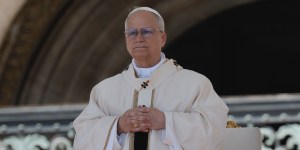 Become ‘fishers of families,’ Pope Leo urges clerics and laity