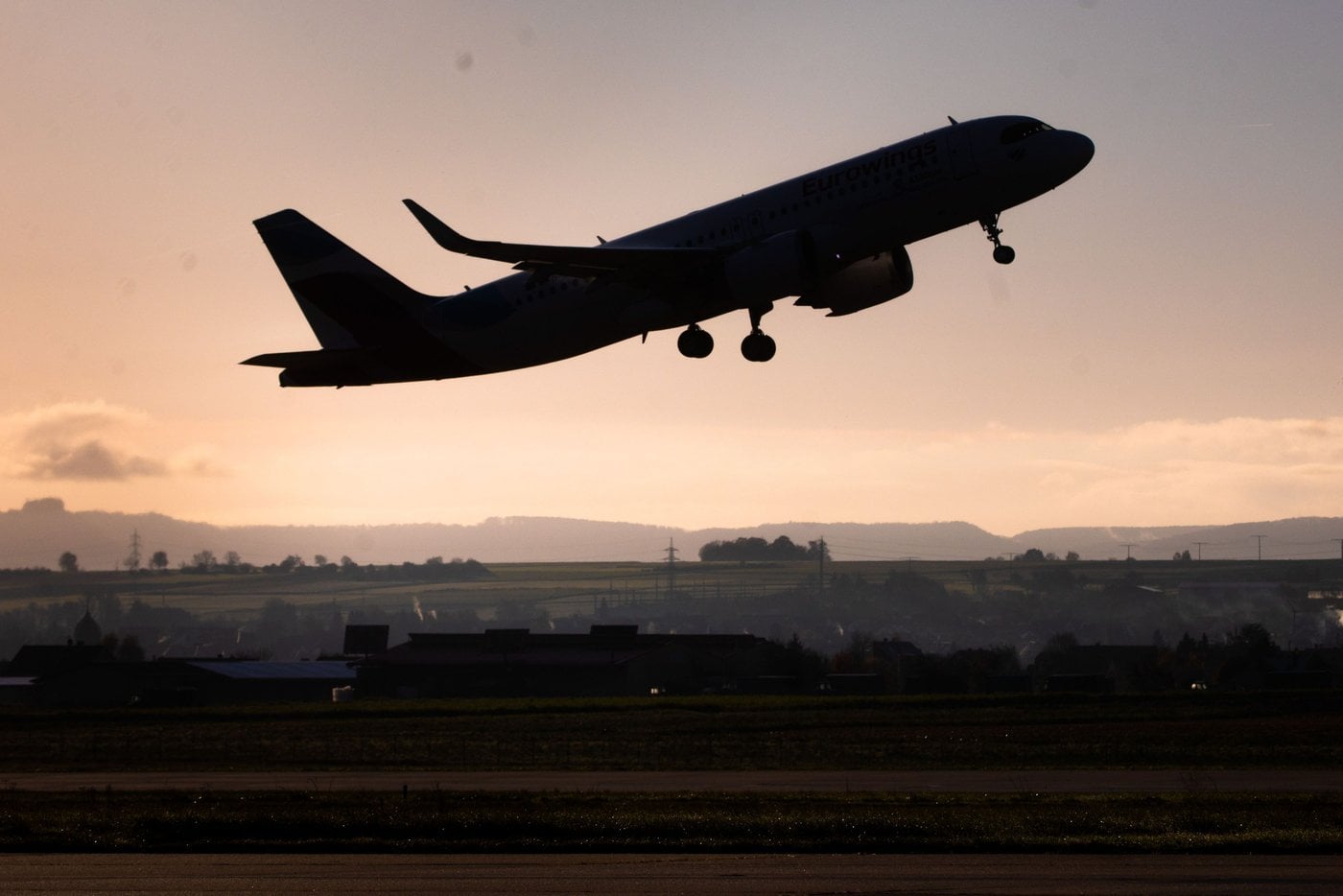 China will nächsten Monat offenbar Hunderte Airbus-Jets ordern | Einem Medienbericht zufolge wollen chinesische Fluggesellschaften möglicherweise bis zu 500 Jets bestellen.
