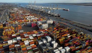 UK: Over 2 tons of cocaine seized at London port