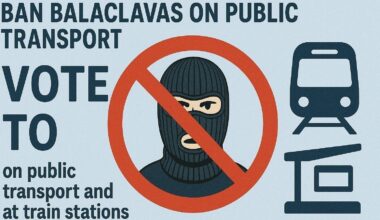 Ban balaclavas on the tube?