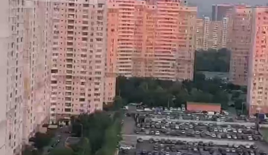 Russian drone hits apartment building in Kyiv