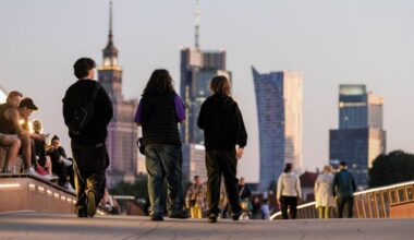 Over four in ten Poles fear new world war may erupt, survey finds