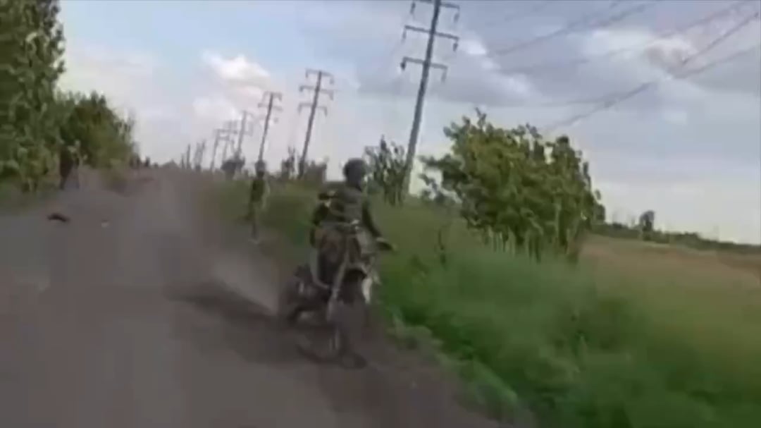 Frontal crash. The situation of the Russian motorbike troops in the Pokrovsk direction. June 2025