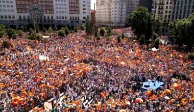 Manifestation anti-gouvernementale à Madrid : l'opposition réclame de nouvelles élections