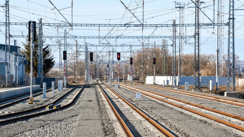 Arriva awarded €750 million electric rail contract in Czechia
