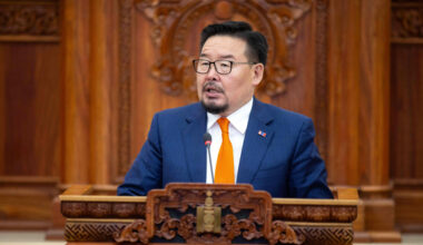 New Mongolian Prime Minister Gombojav Zandanshatar speaks after a vote in parliament in Ulaanbaatar, the capital of Mongolia, on June 13. Mongolian lawmakers on June 13 swore in former top diplomat Gombojav Zandanshatar as the country's new prime minister, after his predecessor resigned following weeks of anti-corruption protests. [AFP/YONHAP]