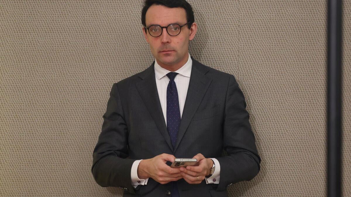 Le RN a demandé à ses députés de quitter tous les groupes Facebook racistes