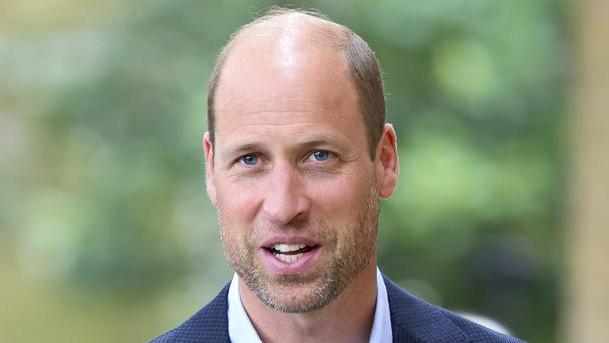 Prince William keeping princesses Beatrice and Eugenie ‘on ice’ until he becomes King