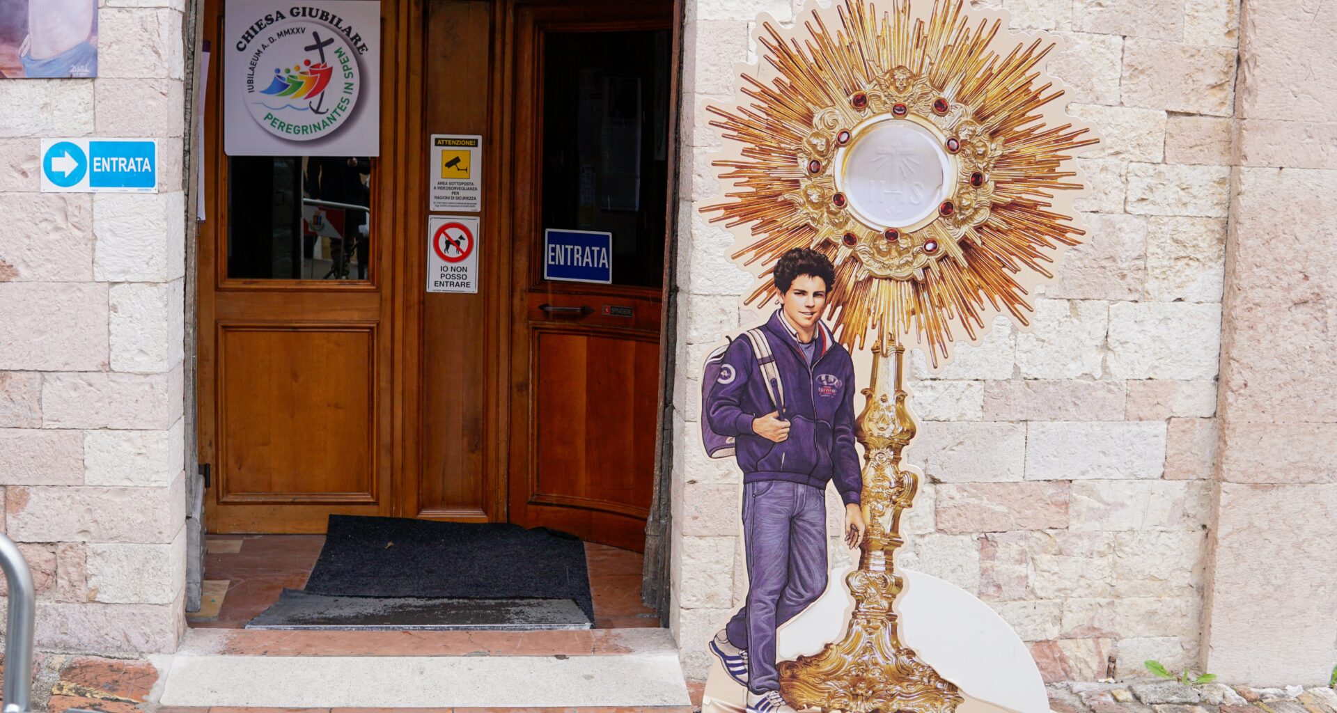 Pope sets consistory to consider declaring eight new saints - Vatican