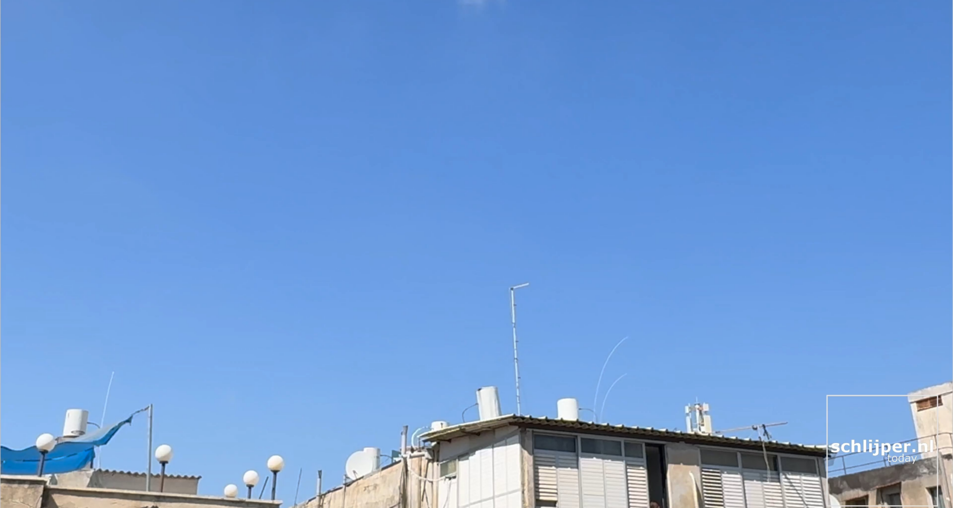 Two David's Sling missiles intercept one Iranian missile above Tel Aviv 20/06/2025