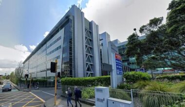 Brown outlines Budget 2025 infrastructure spend at Auckland hospitals