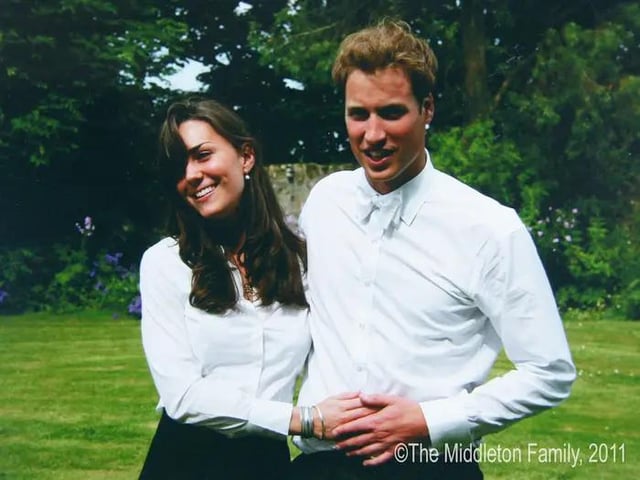 OTD 20 years ago, William and Kate graduated from St Andrews University