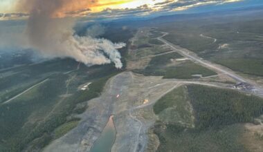 Canadian Natural Resources restarts oil sands operation as wildfire risk lessens