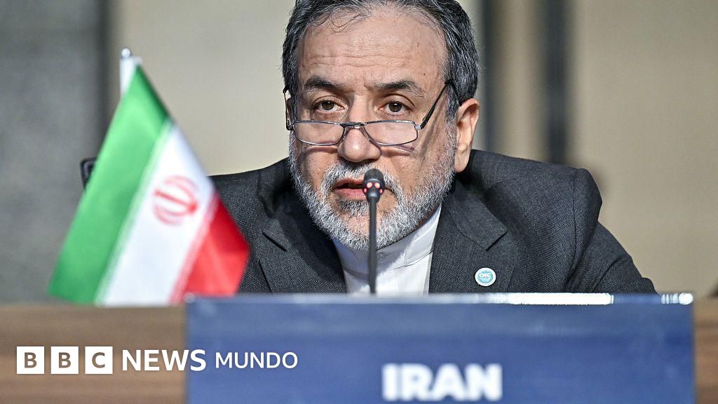 Irán dice que se reserva "todas las opciones" tras el ataque de EE.UU. a 3 de sus instalaciones nucleares