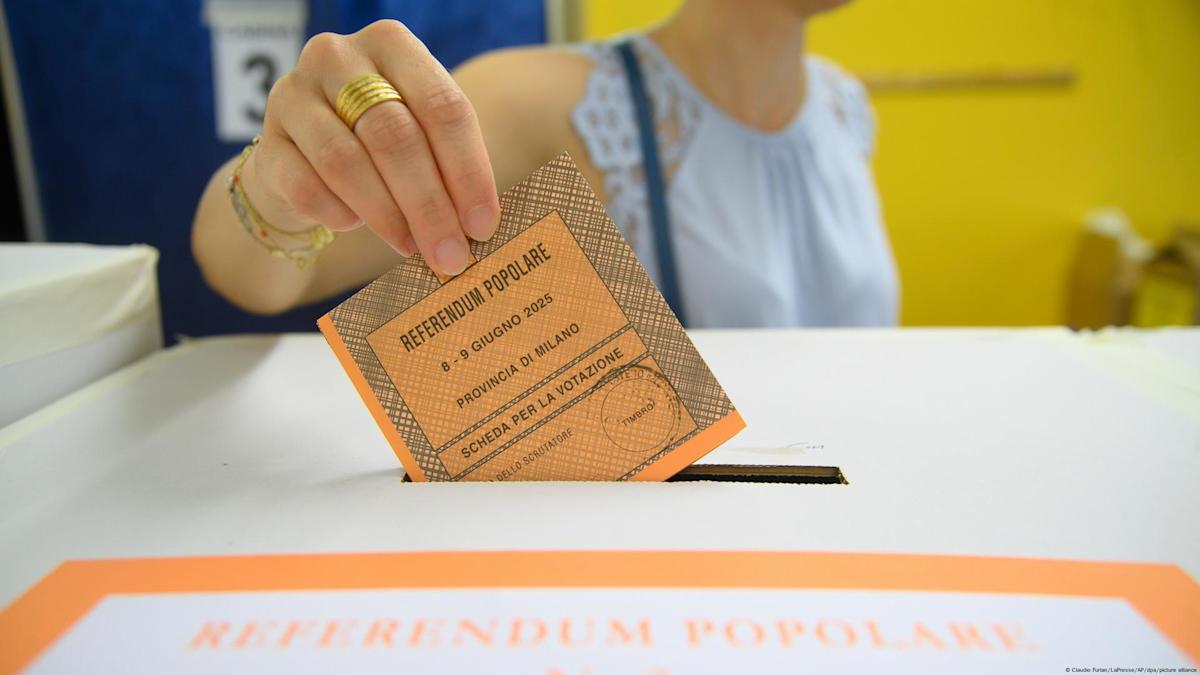 Italians vote on citizenship rules, labor laws