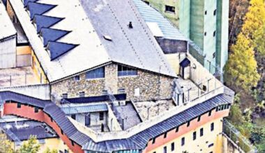 Dos presos españoles en Andorra pasan la noche en la celda mojados de orina