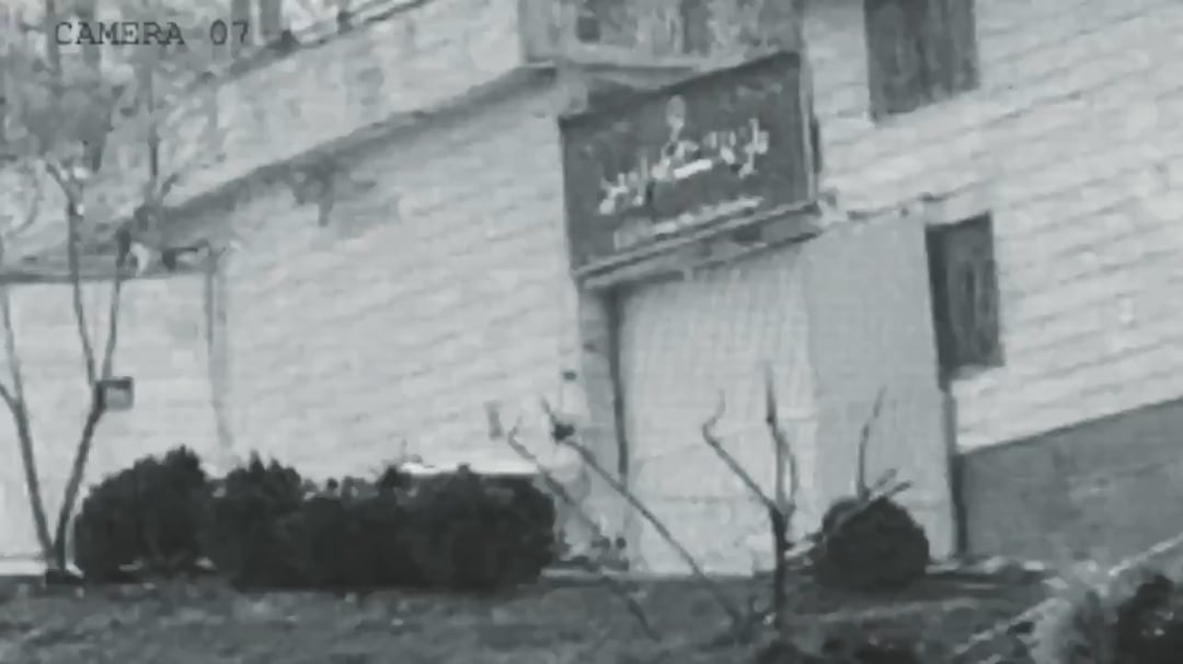 Footage beginning to circulate which appears to show an Israeli strike earlier against the entrance to Evin Prison, which is known to house political prisoners, in the Iranian capital of Tehran.