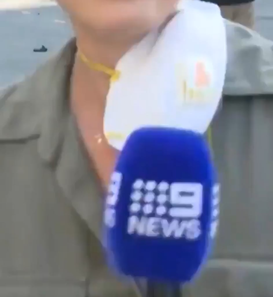 Americunts are Pussys! Australian Lasses take it like champs 💪