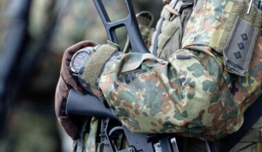 Um der Bedrohung durch Russland zu begegnen, hat die Nato hat ein großes Aufrüstungsprogramm besch