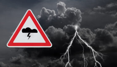 Búrky na Slovensku zosilneli, meteorológovia hovorili o dvoch scenároch a naplnil sa ten druhý - FOTO