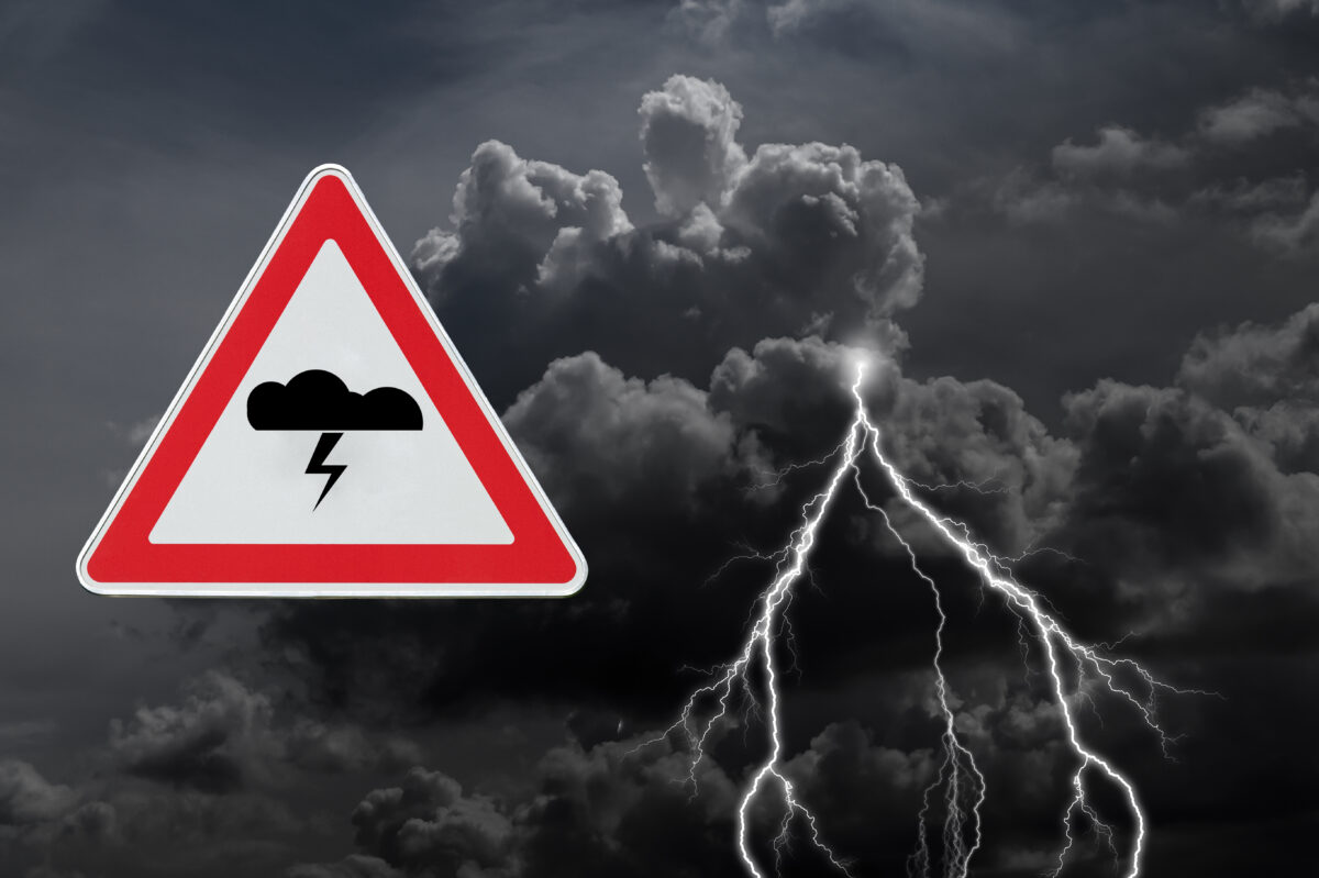 Búrky na Slovensku zosilneli, meteorológovia hovorili o dvoch scenároch a naplnil sa ten druhý - FOTO