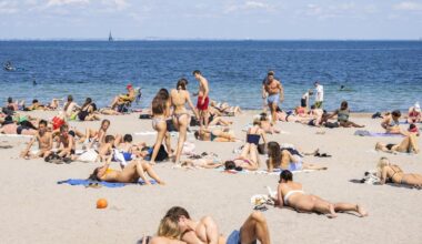 Unge trodser anbefalinger og jagter højt UV-indeks: 'Det er federe at være brun nu'