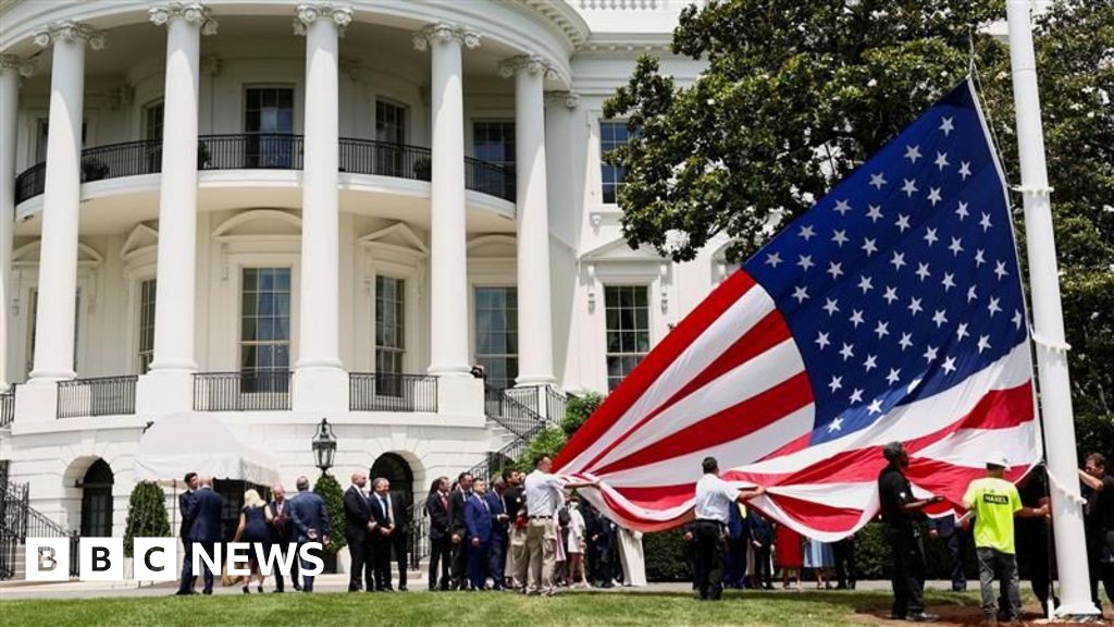 Trump installs enormous US flags at the White House