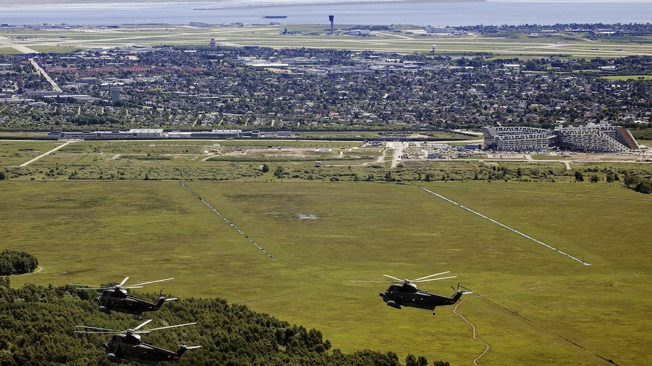 Folketinget godkender aftale om amerikanske baser på dansk jord