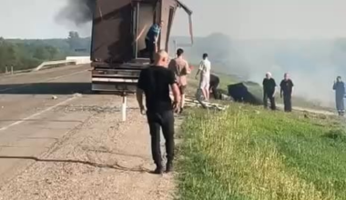 The truck that carried drones in Amursk oblast self-destructed when Russians decided to check what's inside.