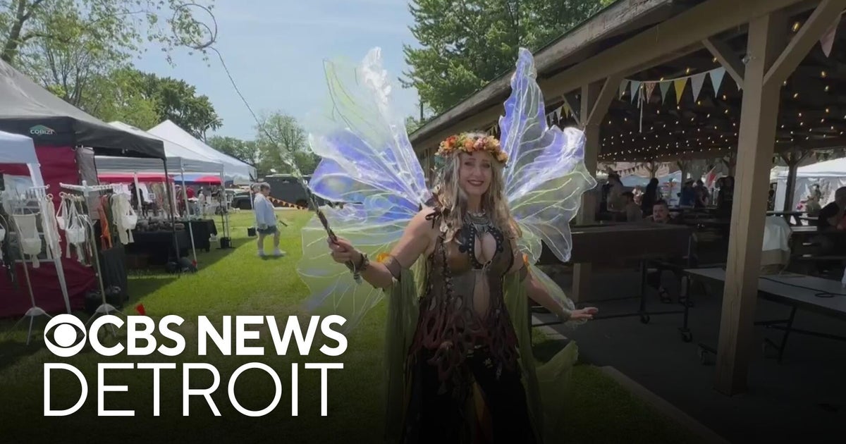 Fans of science fiction, fantasy find community at Michigan festival