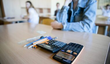 Lietuvos tėvai kreipiasi į ES dėl abiturientų diskriminacijos