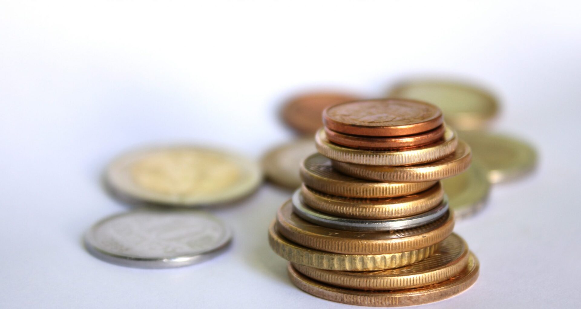 Bulgaria records 1.91B leva Budget deficit in January-April 2025 – The Sofia Globe