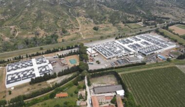 À Tarascon, l’entreprise Conserves France ouvre une centrale solaire photovoltaïque sur sa toiture