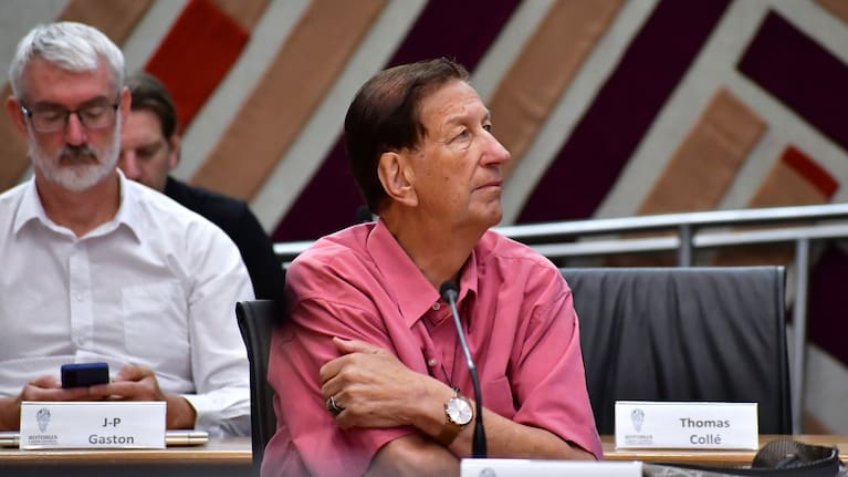 Councillor Trevor Maxwell in a March 2025 meeting.