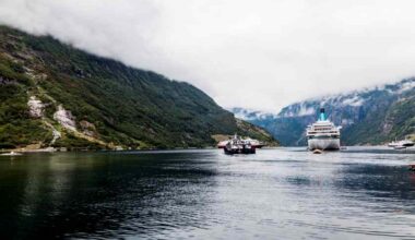 Norway, Iceland, Greenland, Canada: Top Nine Northern Lights Cruises for 2025 – Explore the Best of the Aurora Borealis