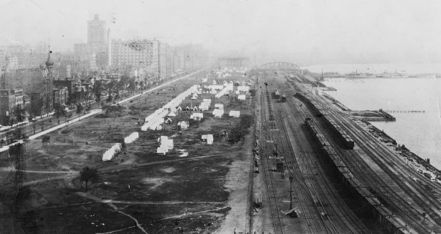 An 1890s view of the Grant Park area, then called Lake Park, looking north, is cluttered with rail yards and tents. Troops camped there during the Pullman strike in 1894. (Chicago Tribune archive)